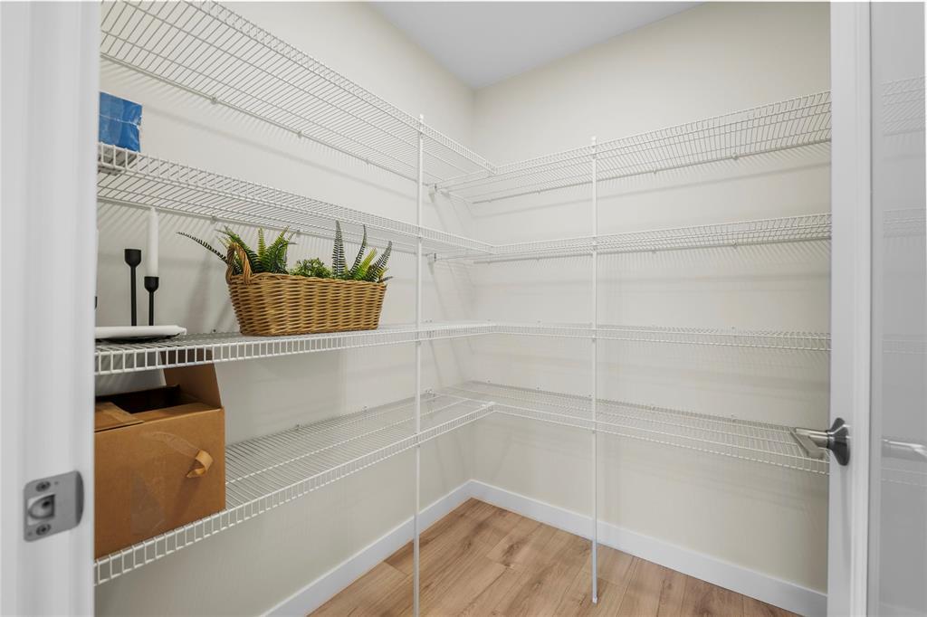 Photo 21 of 221 Kingshead Road, Niverville MB