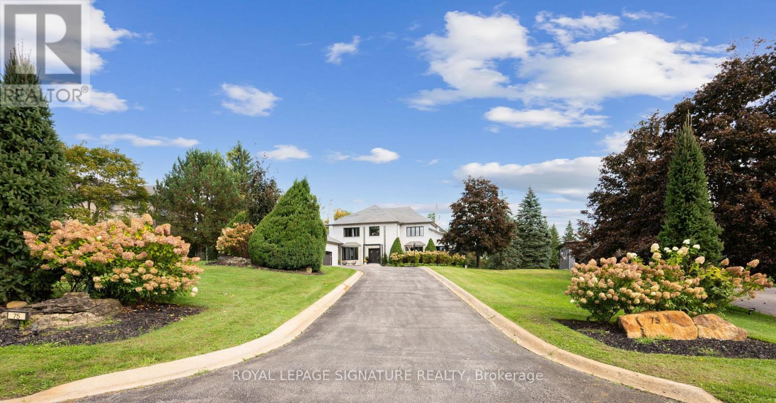 Photo 35 of 75 Rachelle Court, Vaughan ON