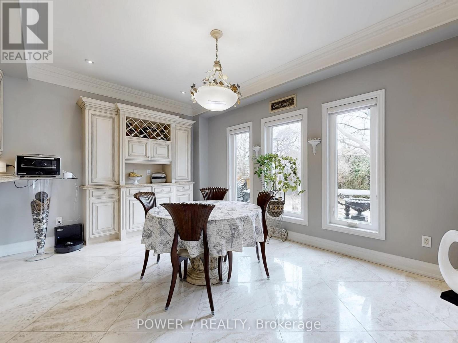 Photo 45 of 76 Silver Rose Crescent, Markham ON