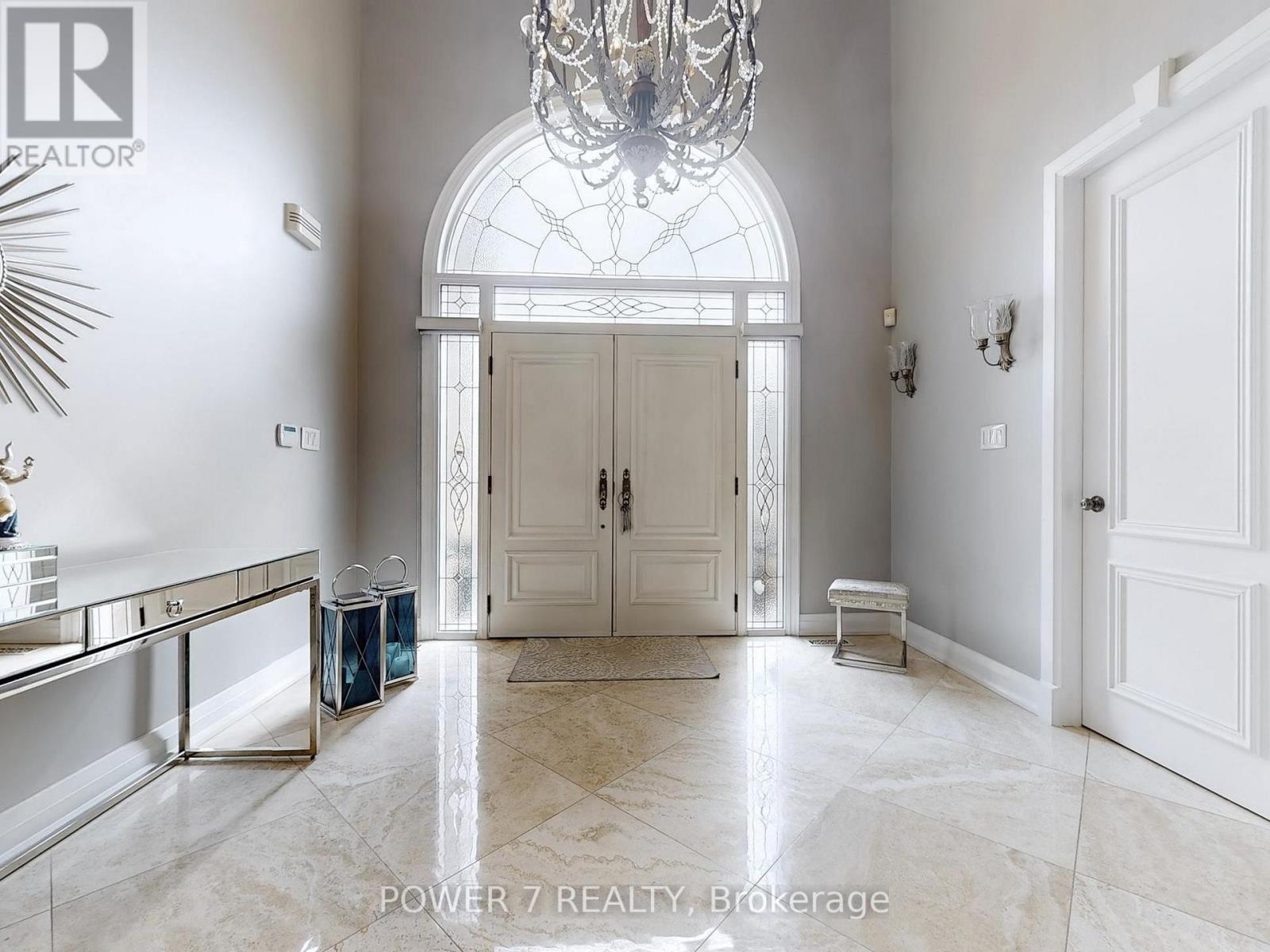 Photo 49 of 76 Silver Rose Crescent, Markham ON
