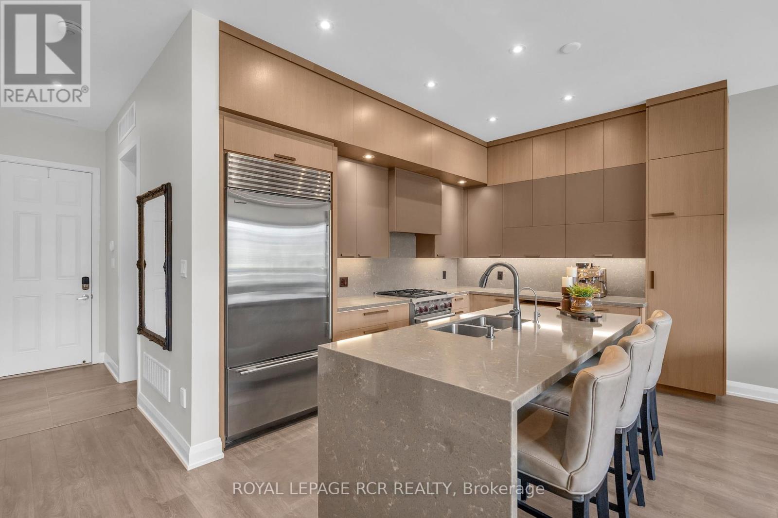 Photo 12 of 3652 Ferretti Court, Innisfil ON