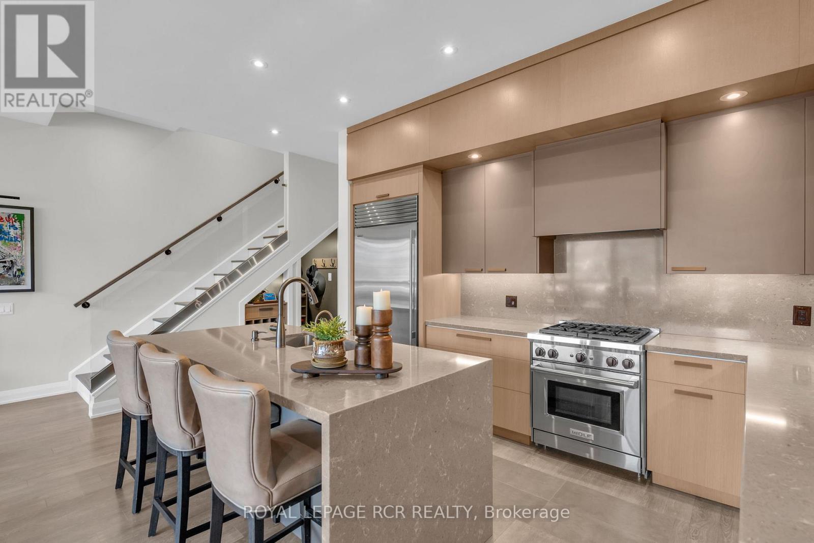 Photo 13 of 3652 Ferretti Court, Innisfil ON