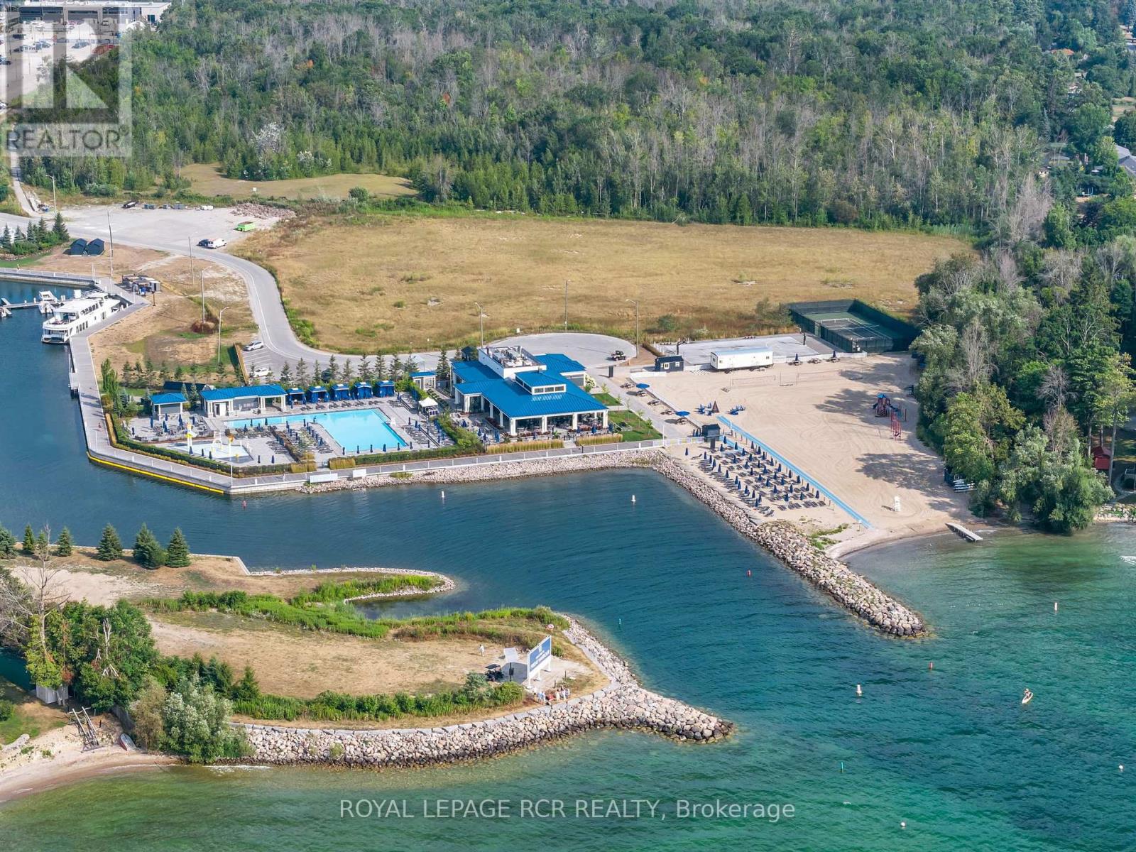 Photo 46 of 3652 Ferretti Court, Innisfil ON