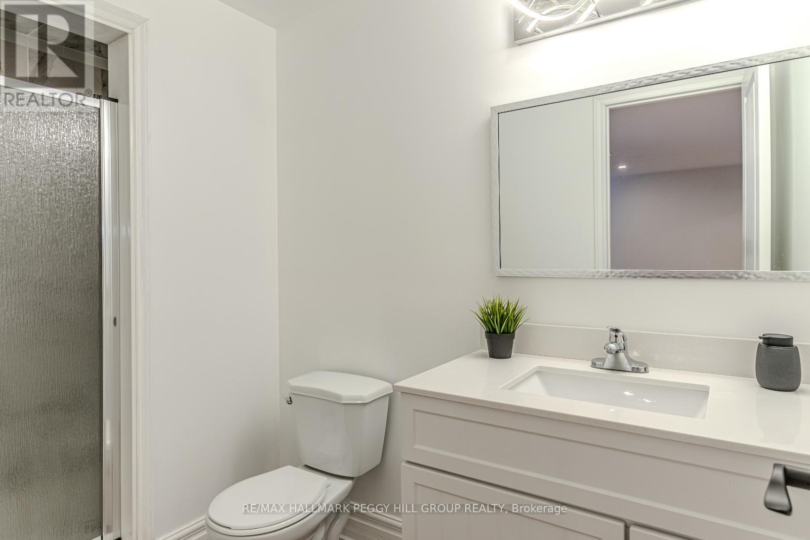 Photo 6 of 1746 Angus Street, Innisfil ON