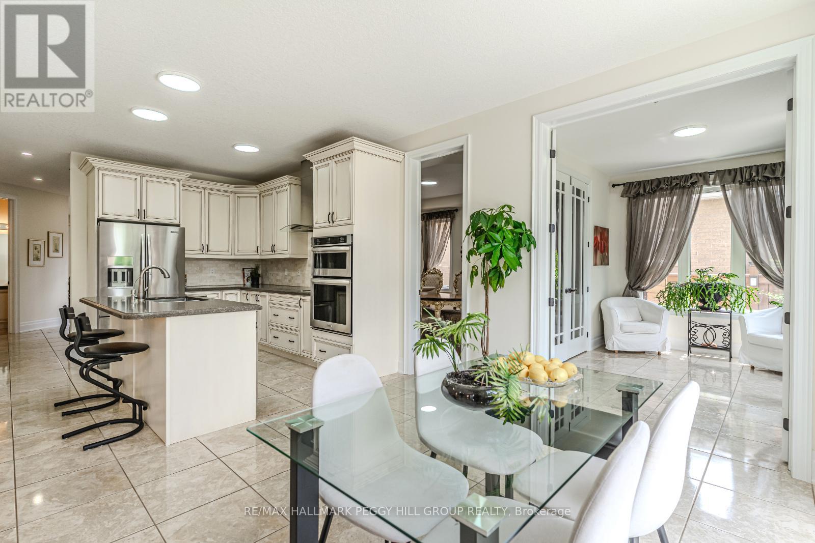 Photo 10 of 1746 Angus Street, Innisfil ON