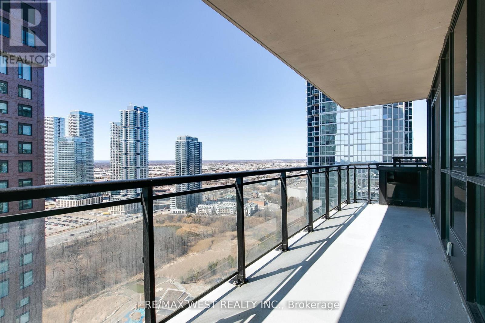 Photo 29 of 2605 2910 Highway 7 W, Vaughan ON