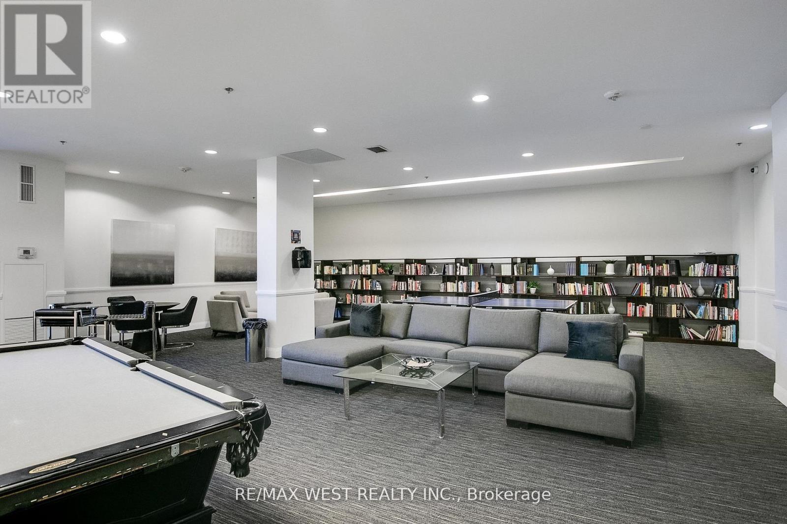 Photo 12 of 2605 2910 Highway 7 W, Vaughan ON