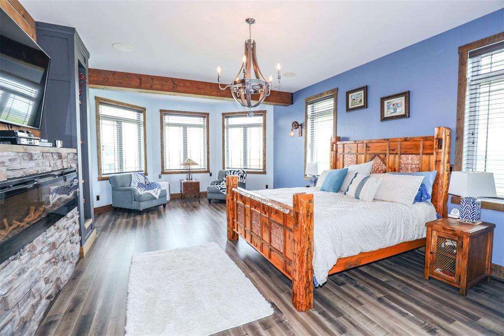 Photo 30 of 67028 Willowdale Road, Cooks Creek MB