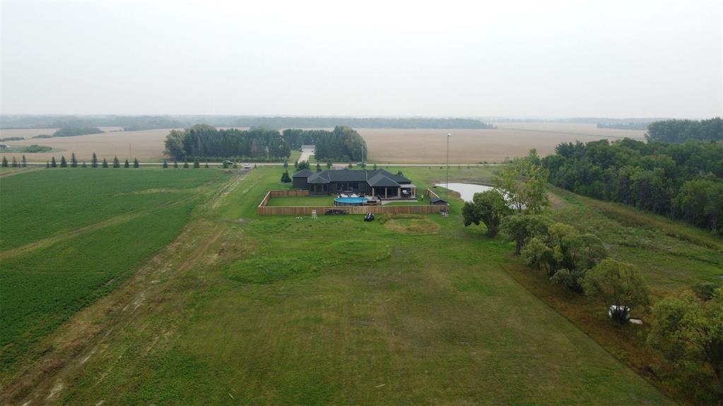Photo 44 of 67028 Willowdale Road, Cooks Creek MB