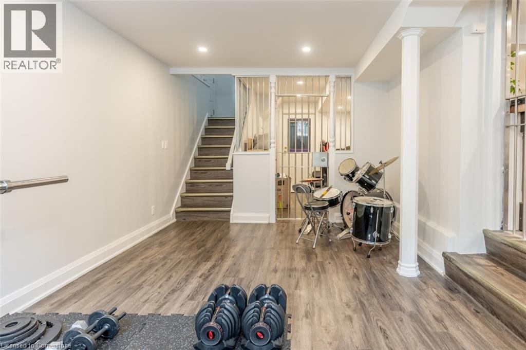 Photo 32 of 66 Cook Street, Acton ON