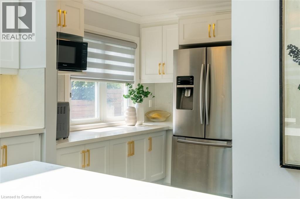 Photo 8 of 66 Cook Street, Acton ON