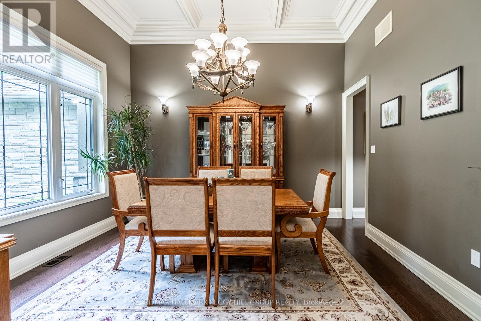 Photo 5 of 32 Gallagher Crescent, Springwater ON