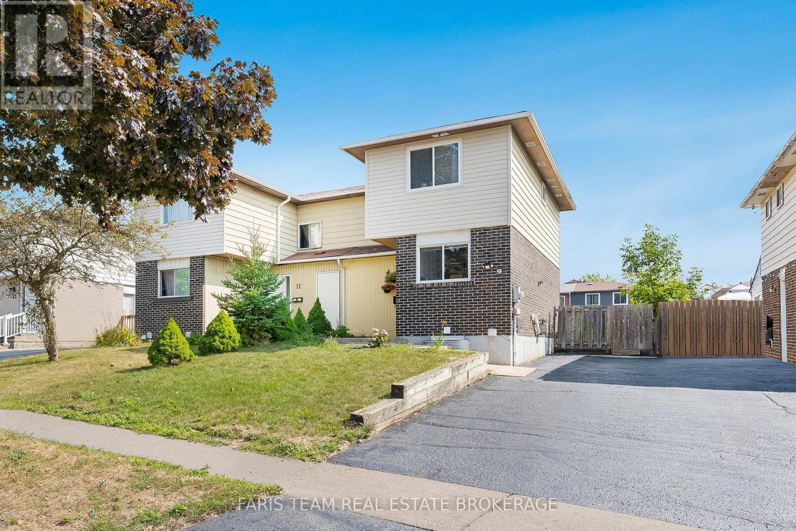 Photo 22 of 9 Christie Crescent, Barrie ON