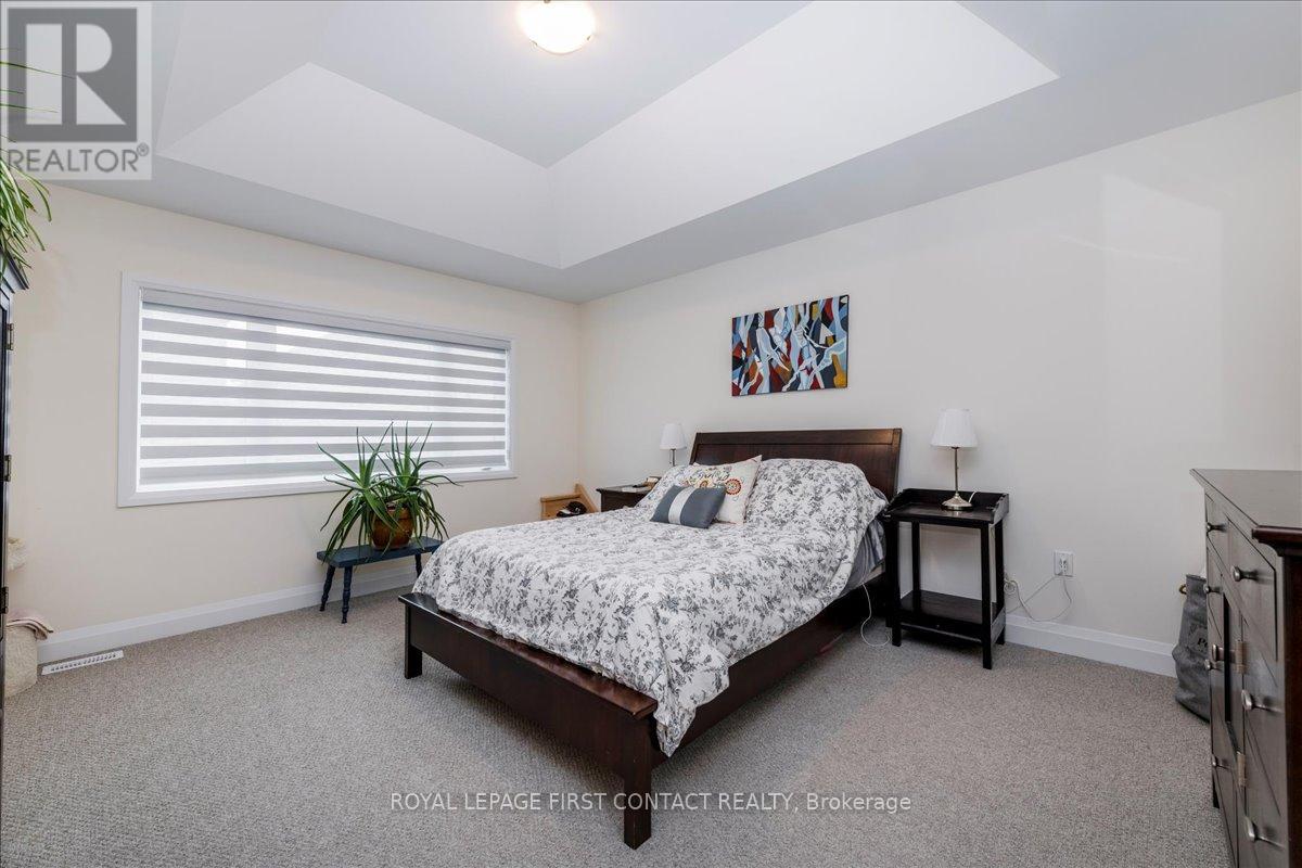 Photo 13 of 11 Calypso Avenue, Springwater ON