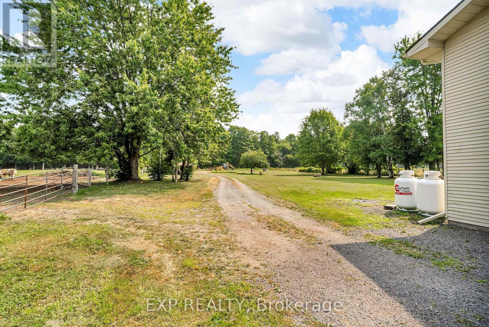 Photo 24 of 4437 County Road 12 Road, South Stormont ON