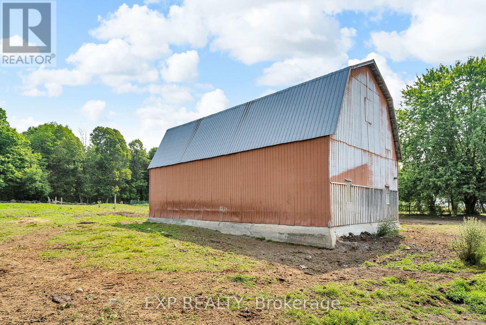 Photo 14 of 4437 County Road 12 Road, South Stormont ON