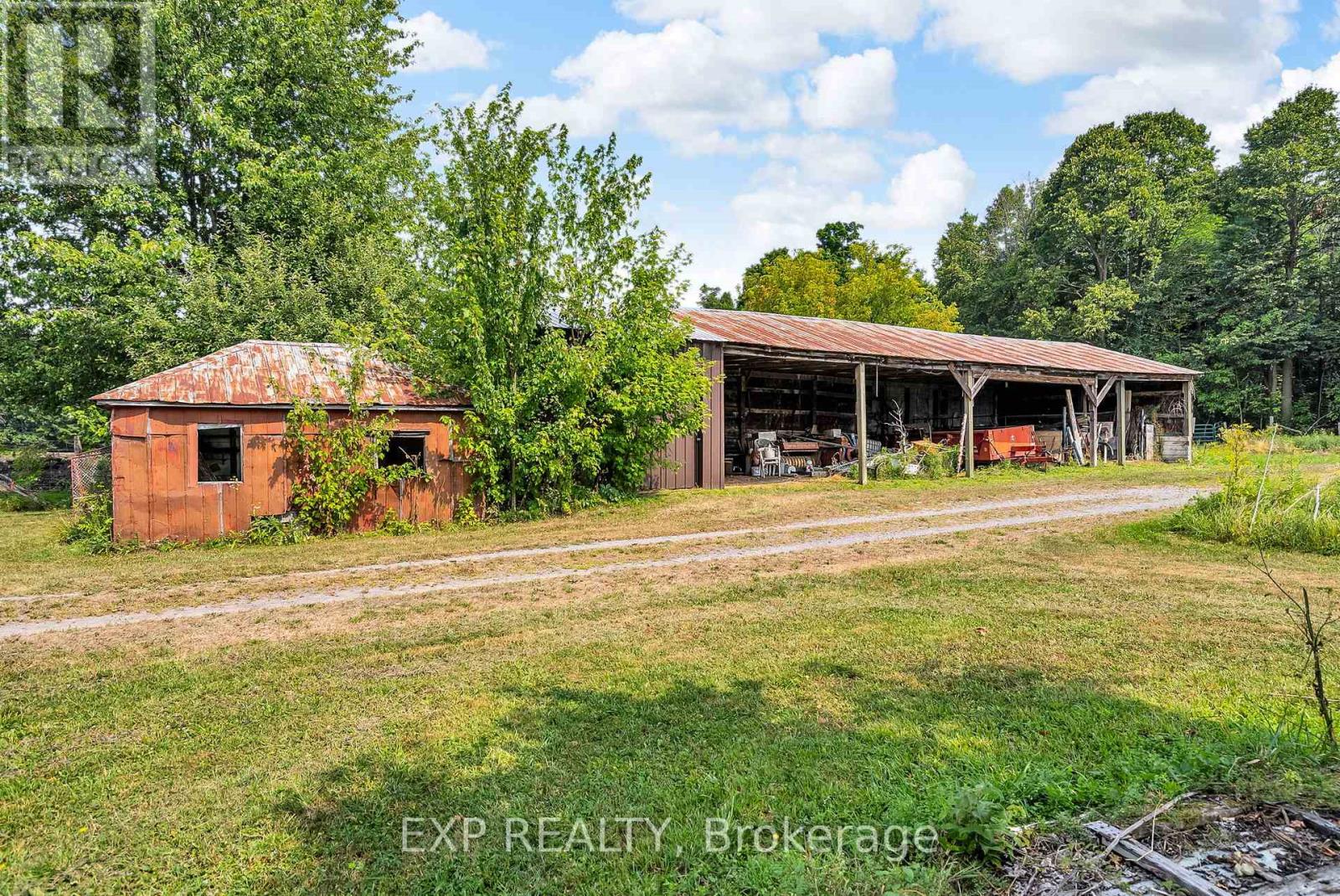 Photo 11 of 4437 County Road 12 Road, South Stormont ON