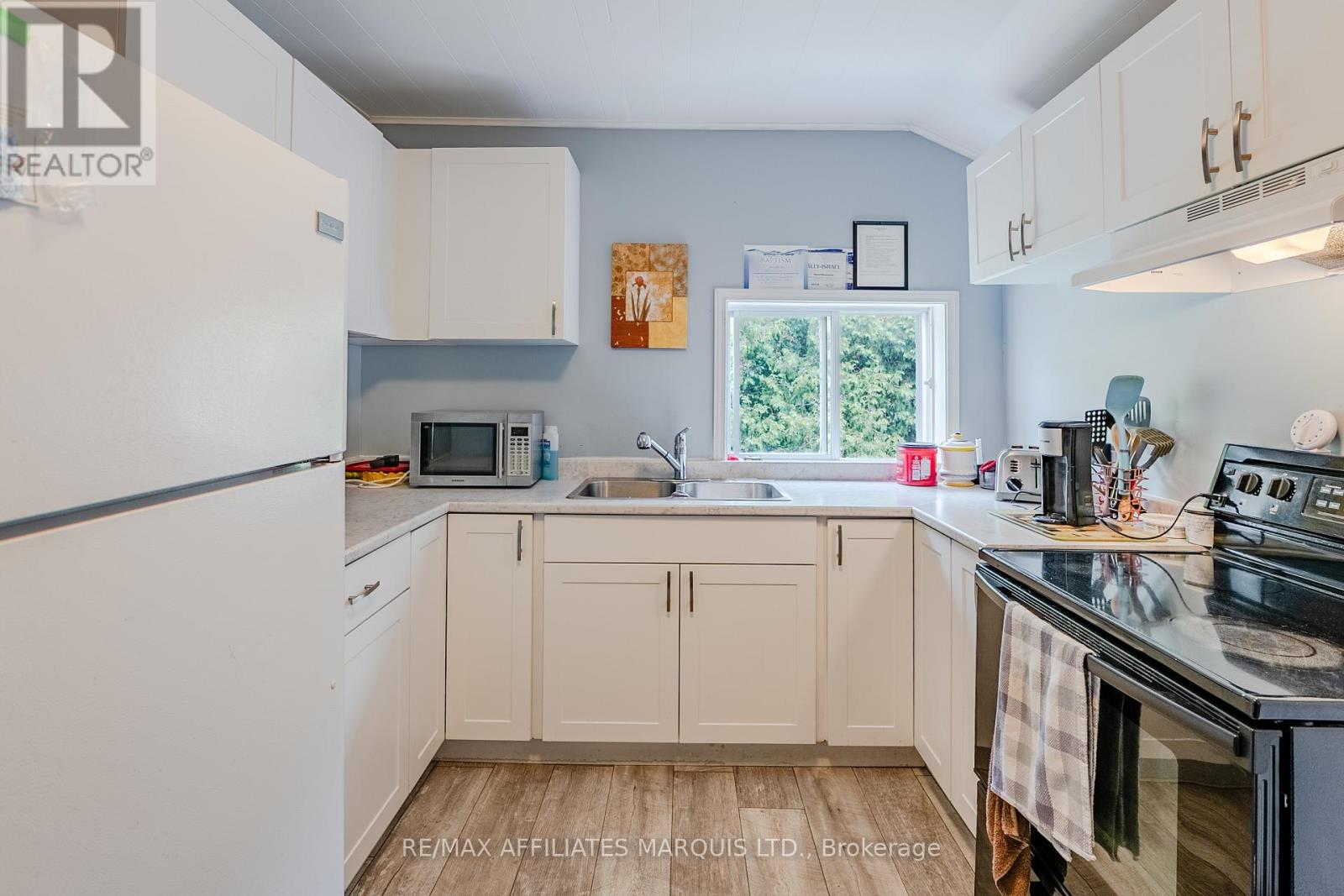 Photo 2 of 52 Elm Street, South Stormont ON