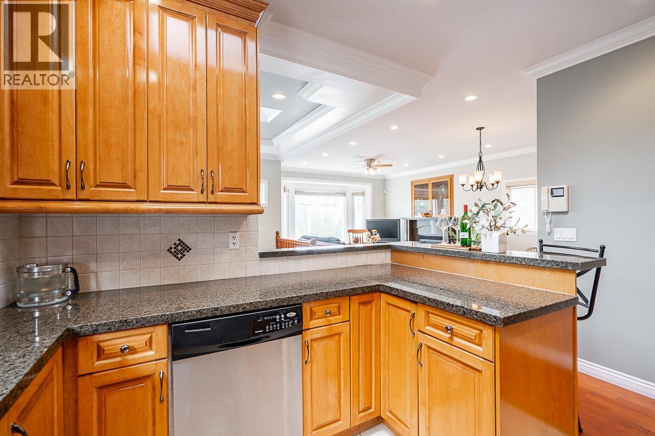 Photo 16 of 9651 No 1 Road, Richmond BC