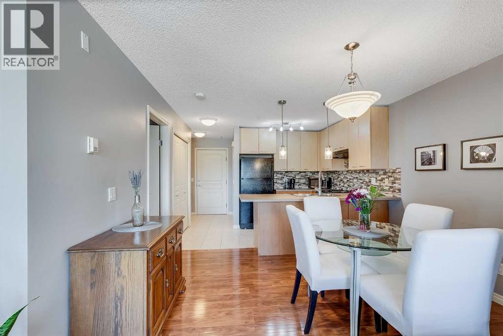 Single Family House for Sale in   Richard Road SW Lincoln Park Calgary 