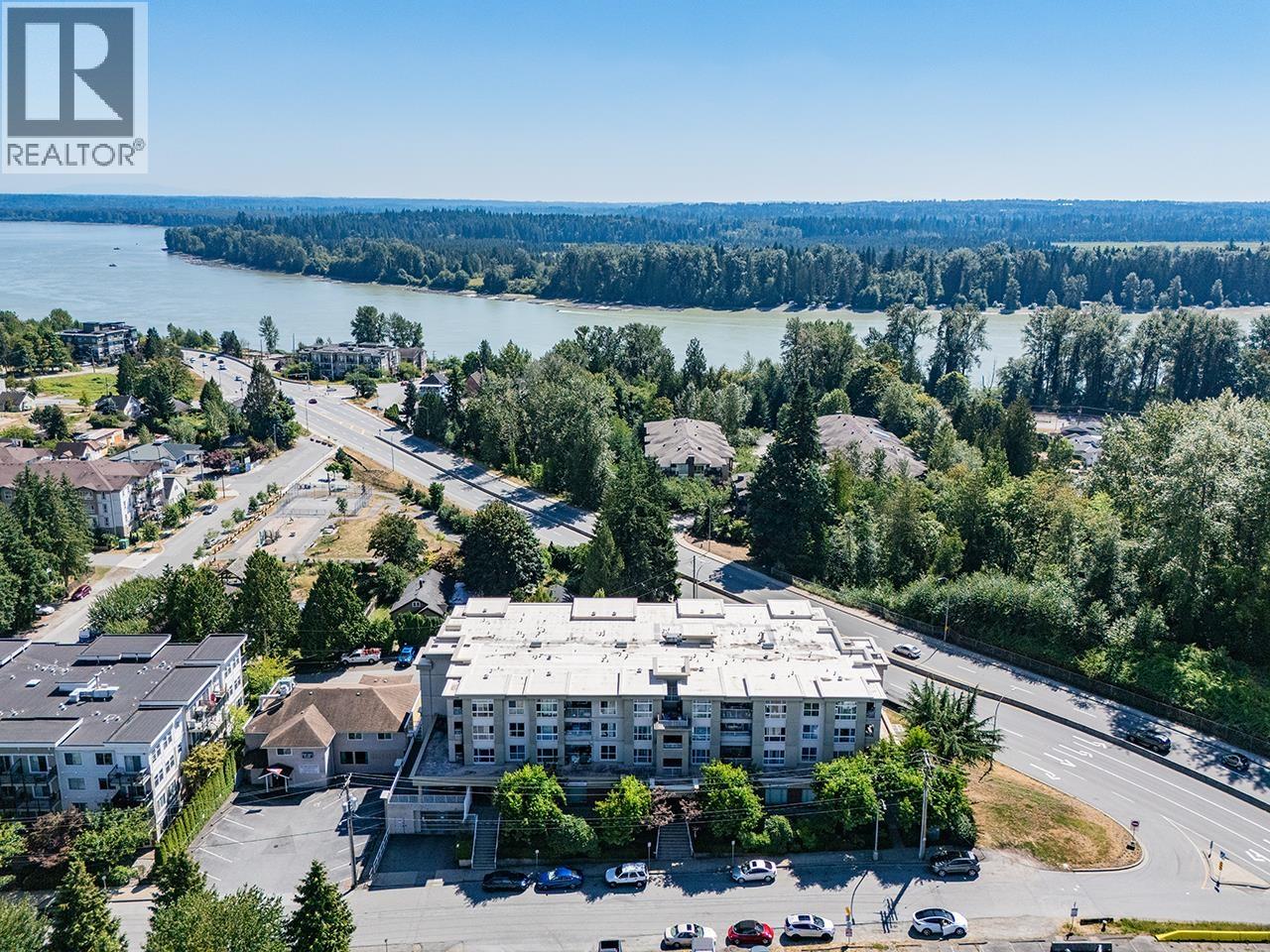 Photo 20 of 104 22230 North Avenue, Maple Ridge BC