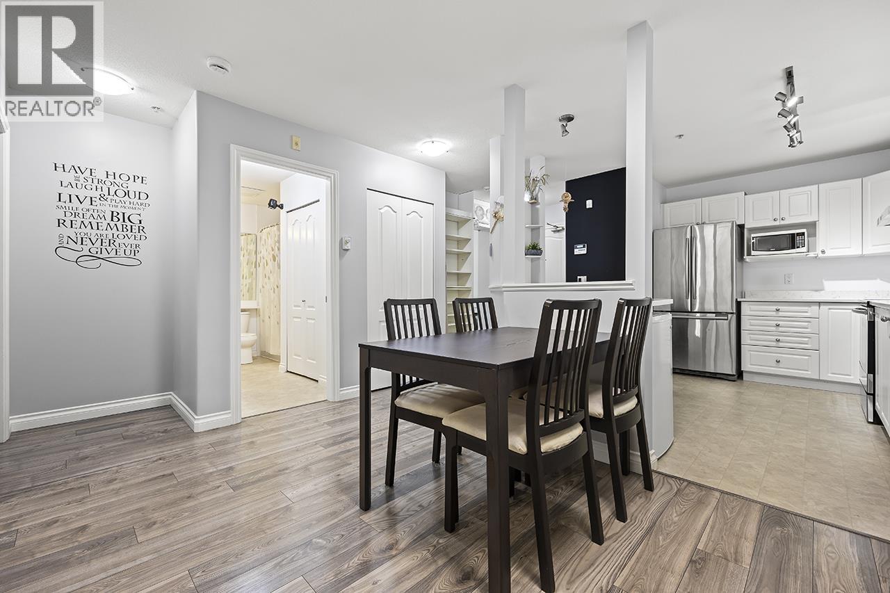 Photo 13 of 104 22230 North Avenue, Maple Ridge BC
