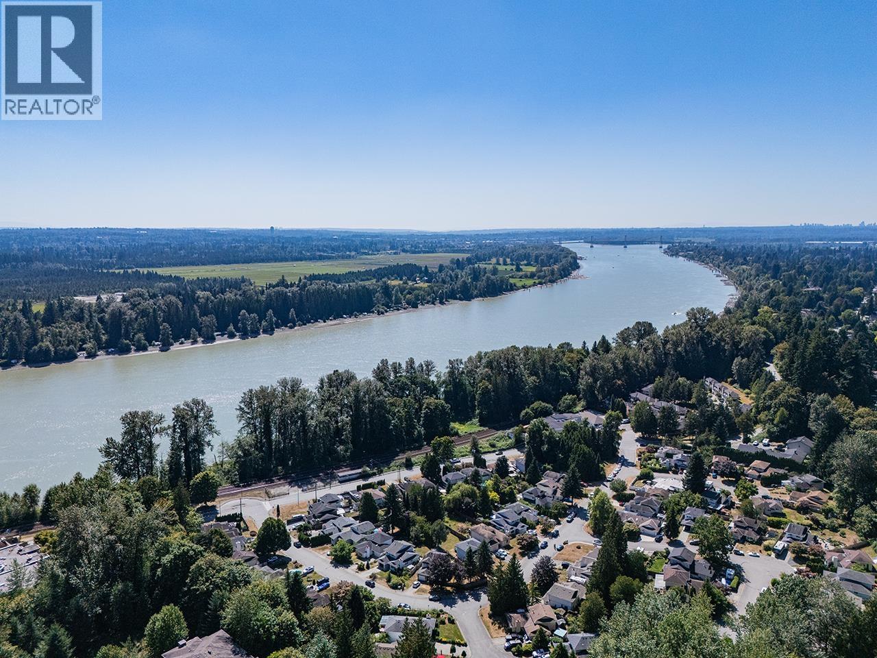 Photo 8 of 104 22230 North Avenue, Maple Ridge BC