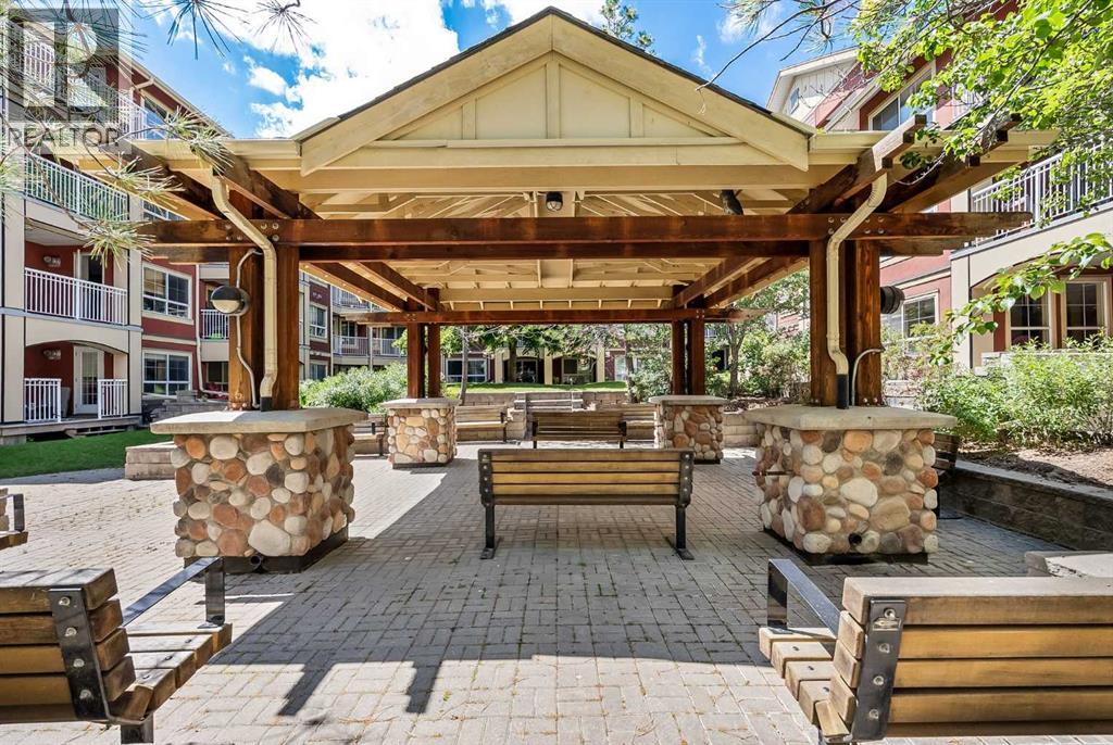 Single Family House for Sale in   Richard Road SW Lincoln Park Calgary 