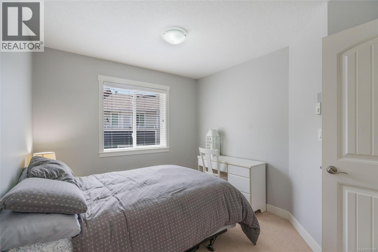 Photo 14 of 4 6115 Glacier Way, Nanaimo BC