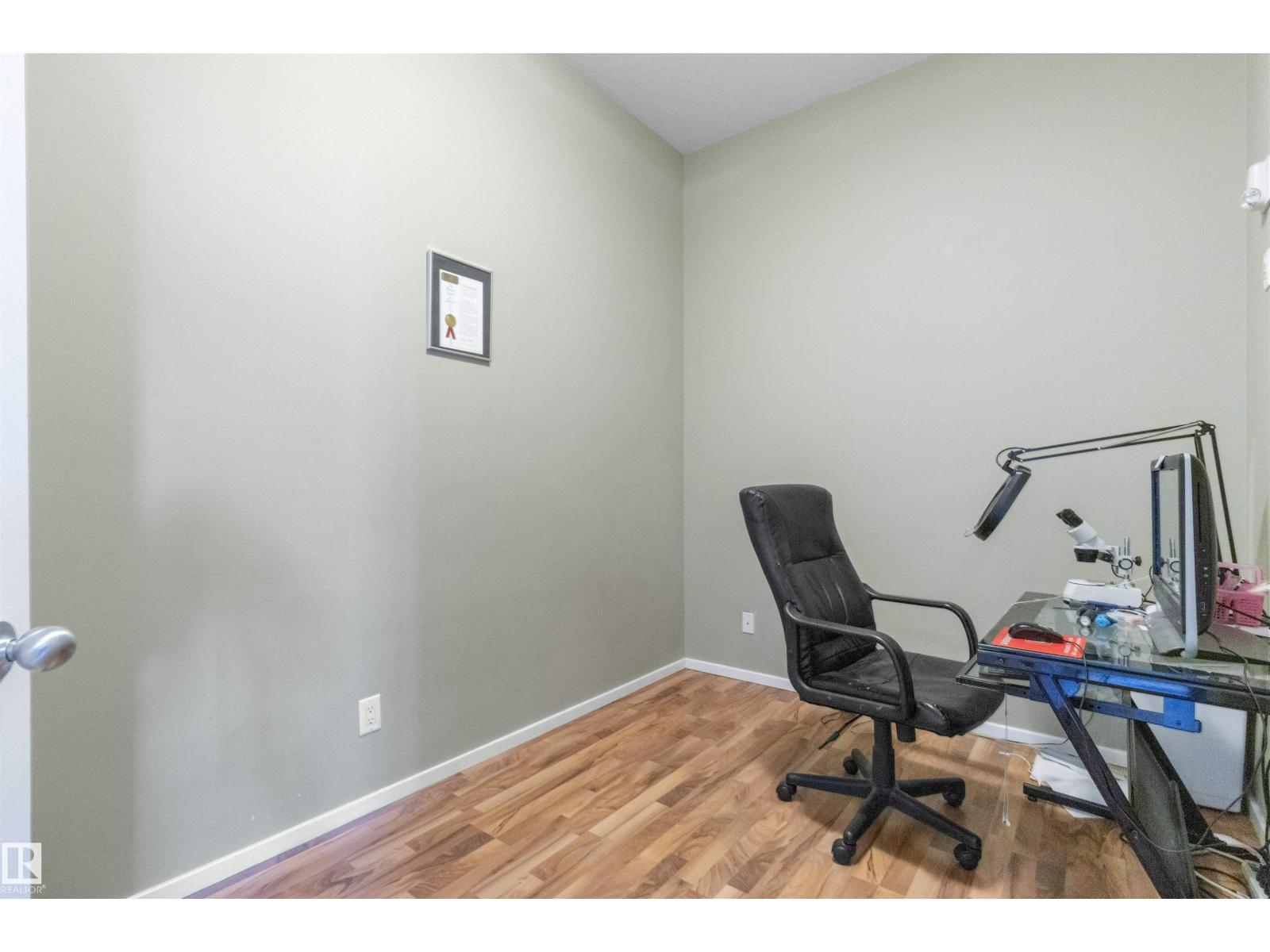 Photo 16 of 202 10905 109 St Nw, Edmonton AB