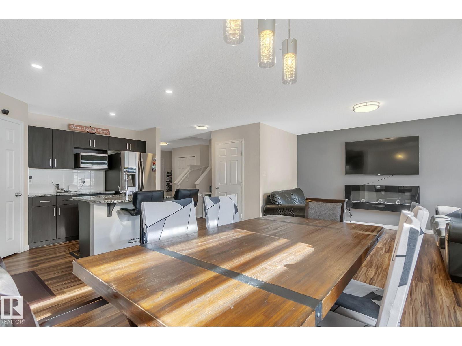 Photo 12 of 1761 Dumont Cr Sw, Edmonton AB