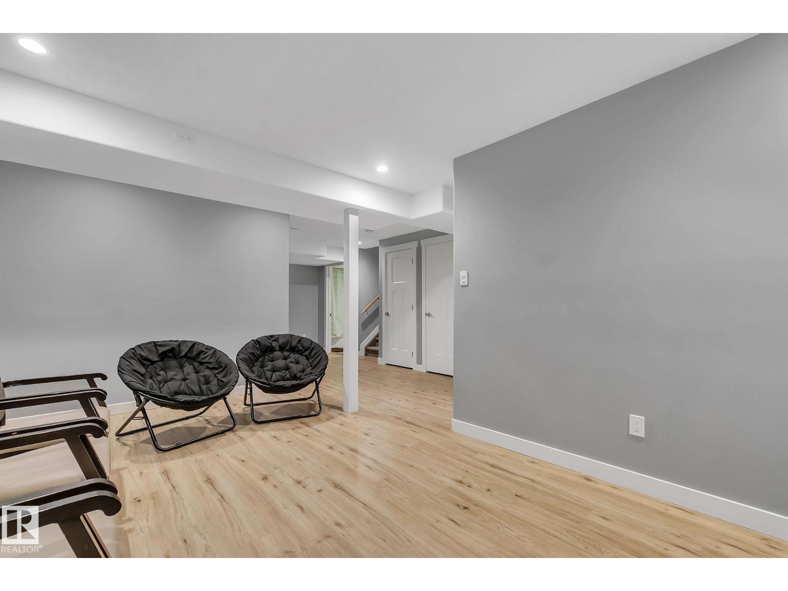 Photo 35 of 1761 Dumont Cr Sw, Edmonton AB