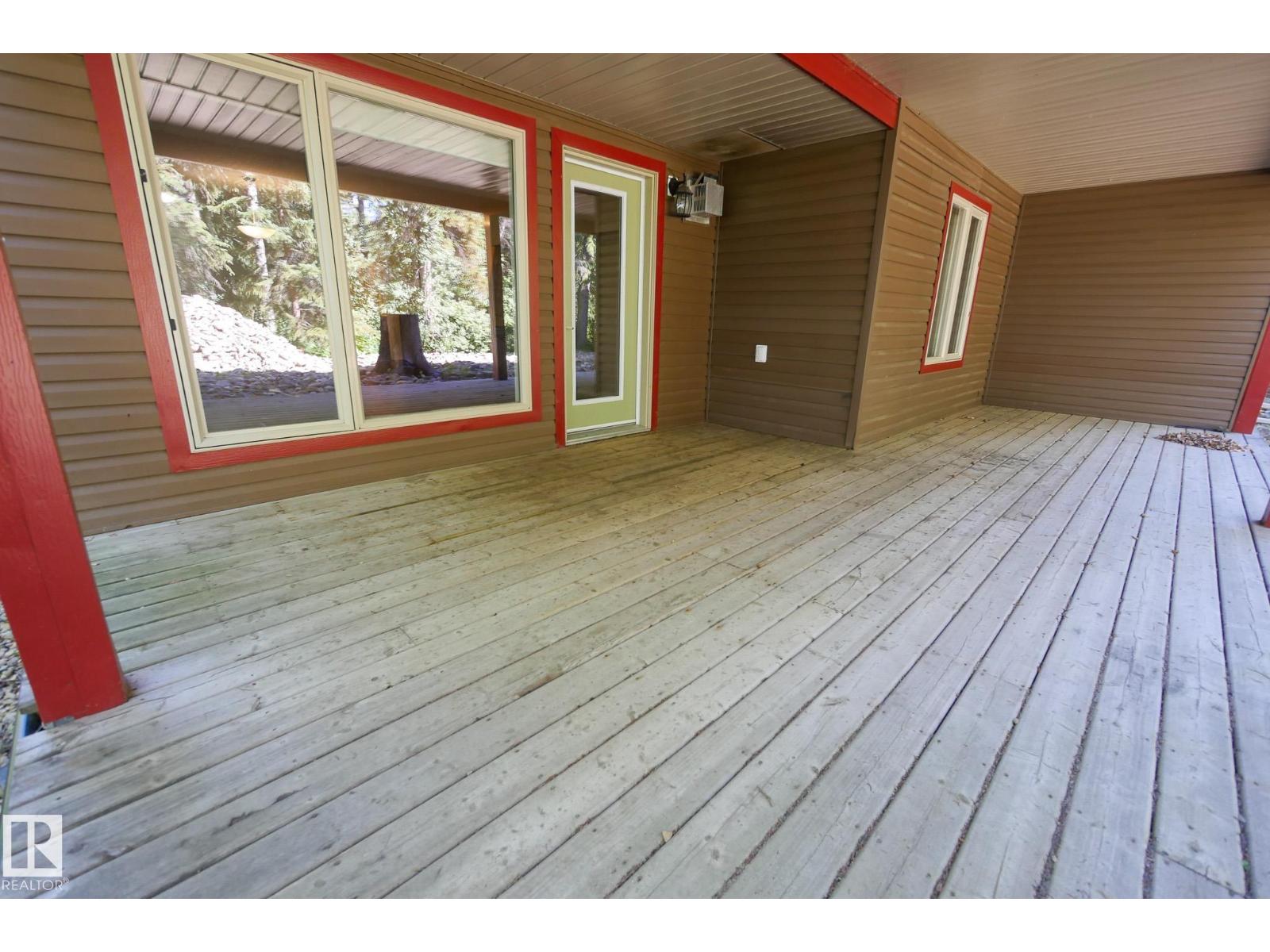 Photo 11 of 12 100 Heron Point Cl, Rural Wetaskiwin County AB