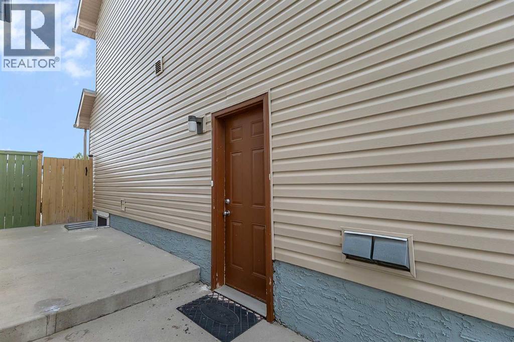 Single Family House for Sale in  Saddletree Close NE Saddle Ridge Calgary 
