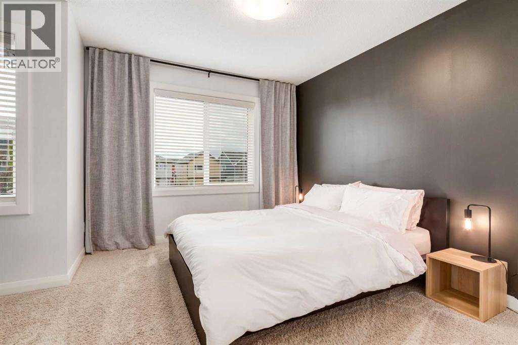 Single Family House for Sale in  Evanspark Gardens NW Evanston Calgary 