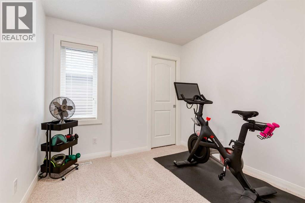 Single Family House for Sale in  Evanspark Gardens NW Evanston Calgary 