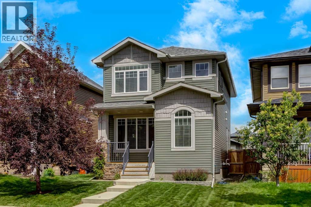 Single Family House for Sale in  Evanspark Gardens NW Evanston Calgary 