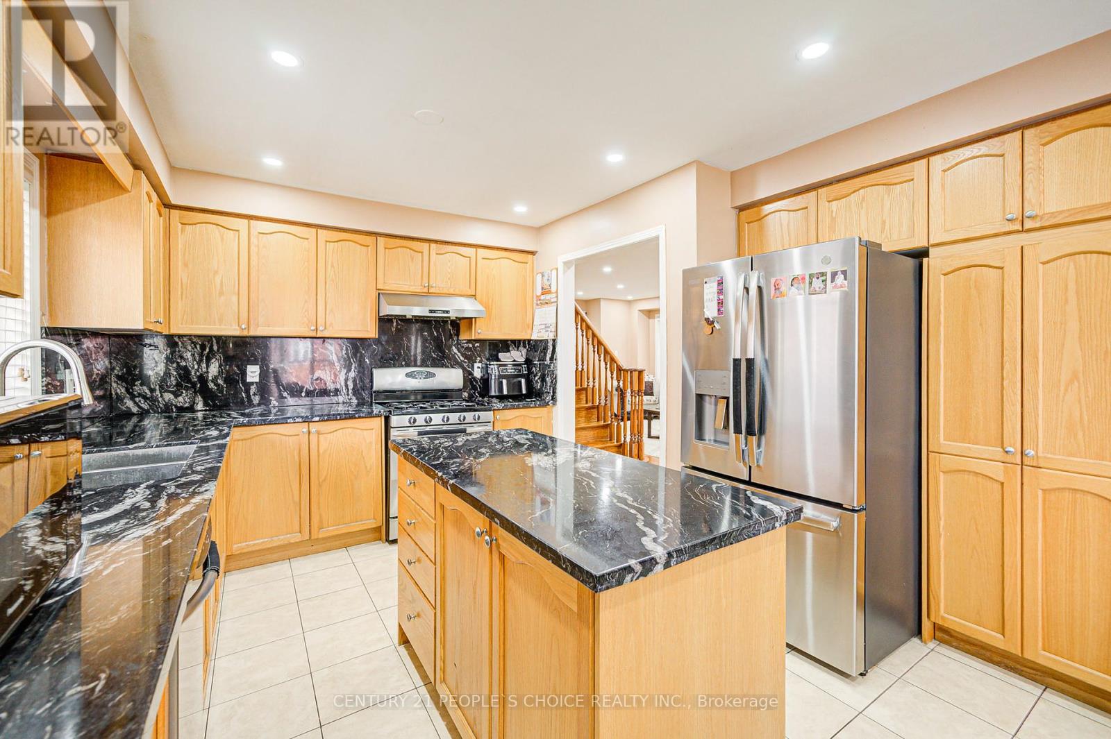 Photo 18 of 7 Heathbrook Avenue, Brampton ON