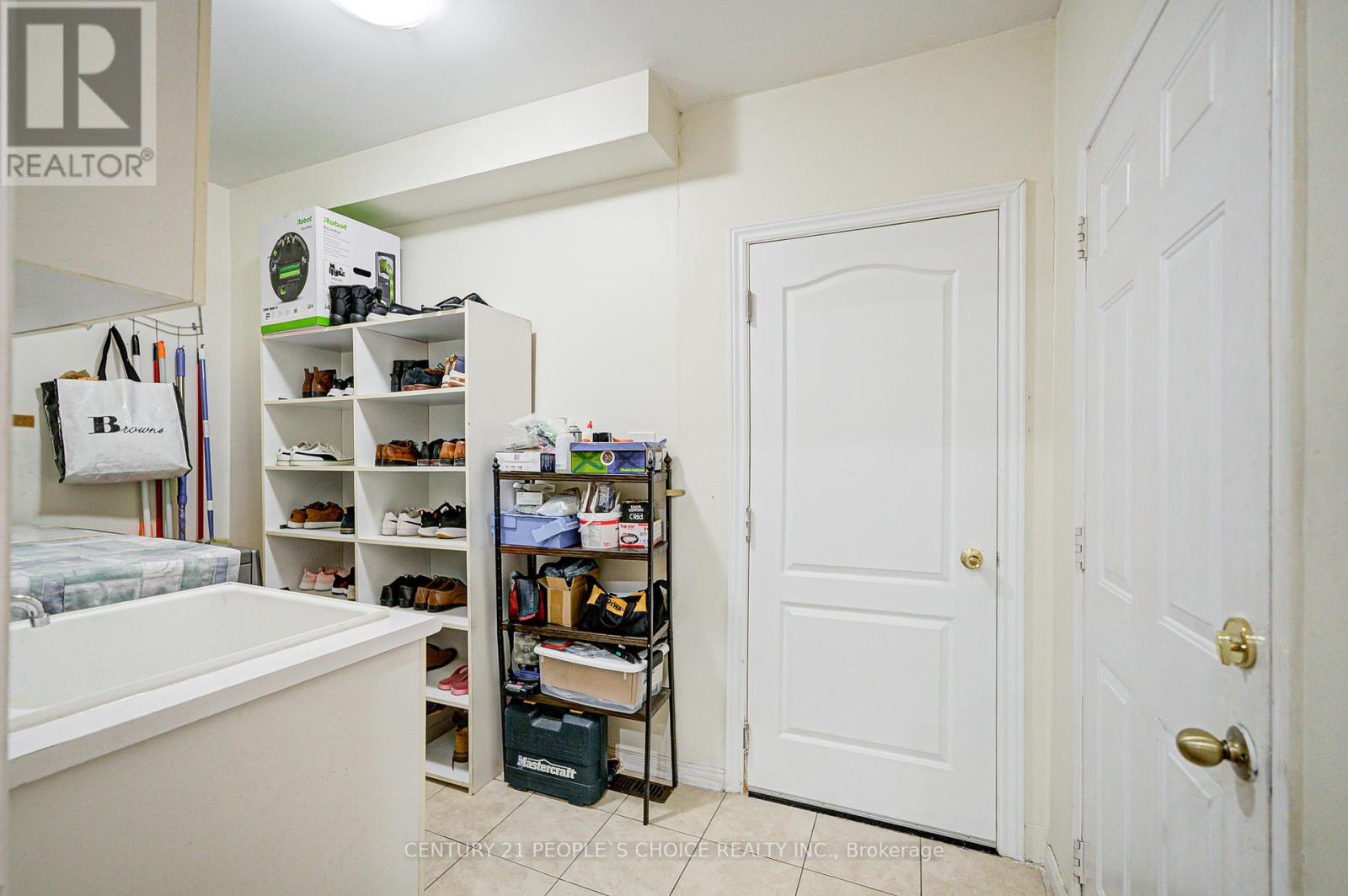 Photo 25 of 7 Heathbrook Avenue, Brampton ON
