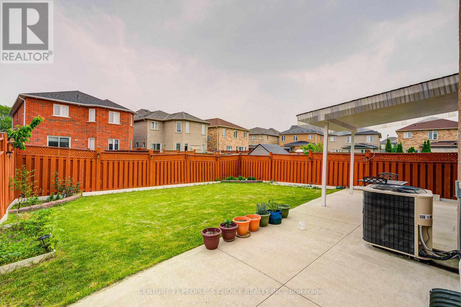 Photo 48 of 7 Heathbrook Avenue, Brampton ON