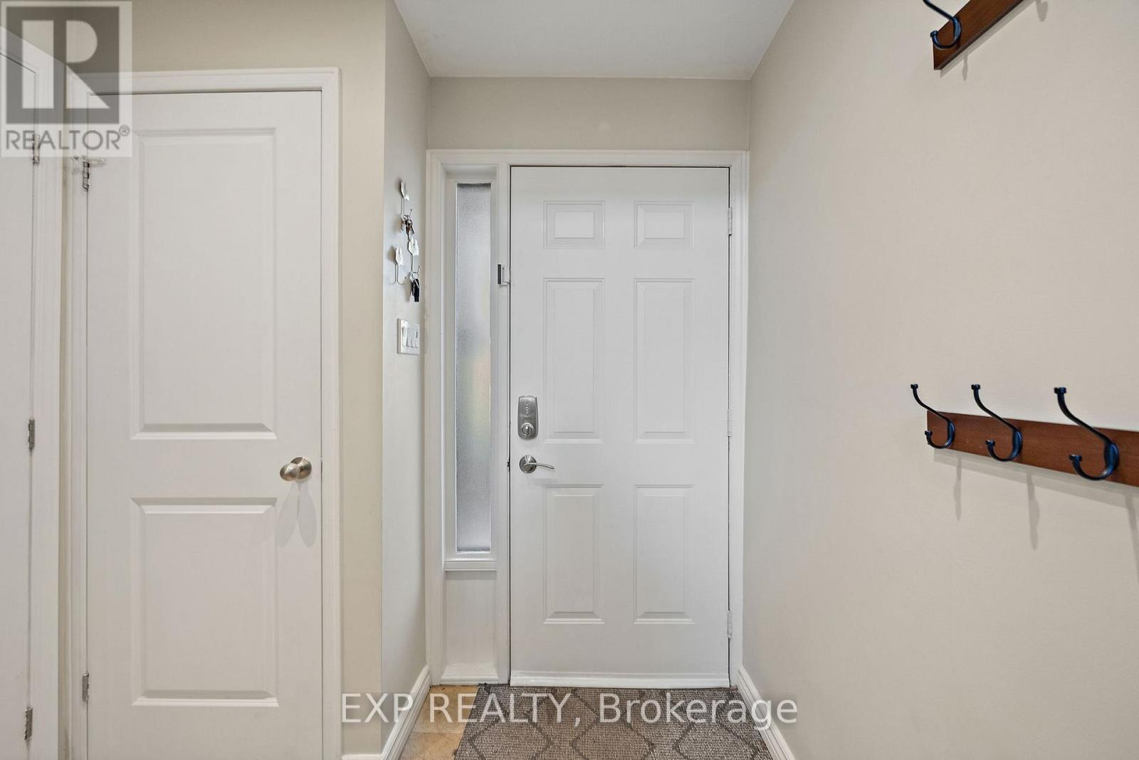 Photo 26 of 28 1250 Marlborough Court, Oakville ON