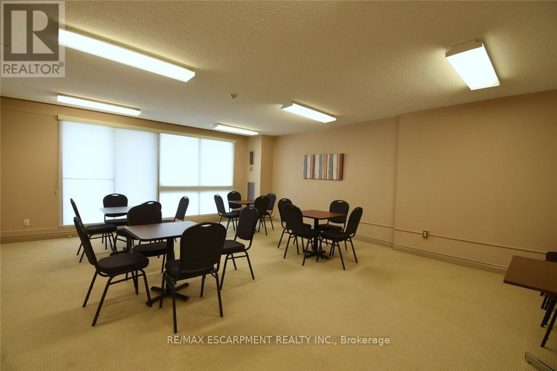 Photo 34 of 1610 2055 Upper Middle Road, Burlington ON