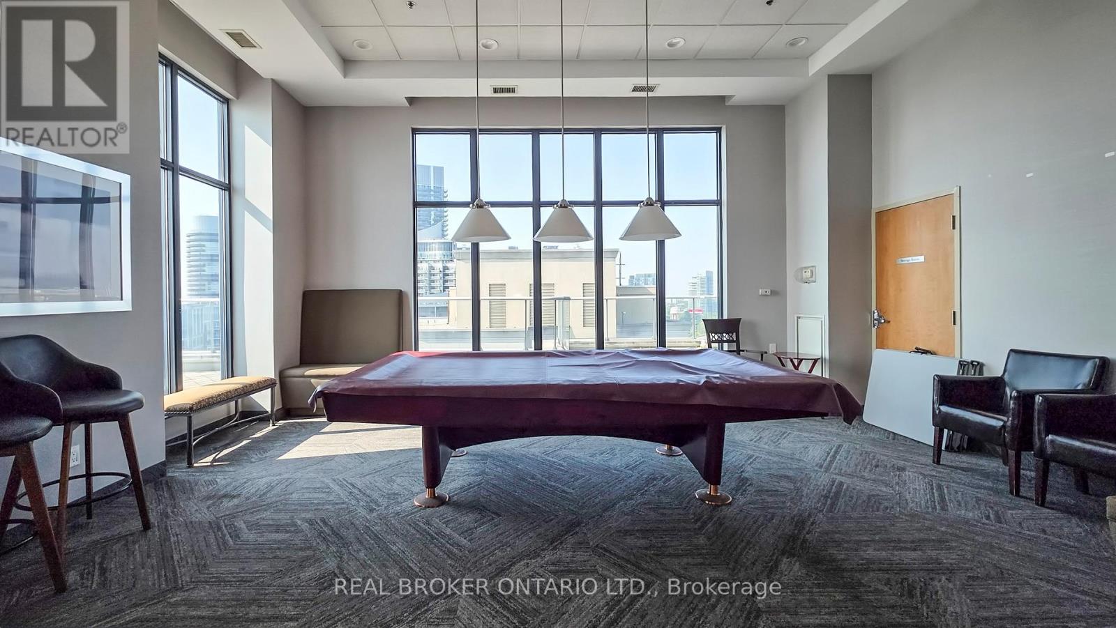 Photo 37 of Ph 7 2087 Lake Shore Boulevard W, Toronto ON