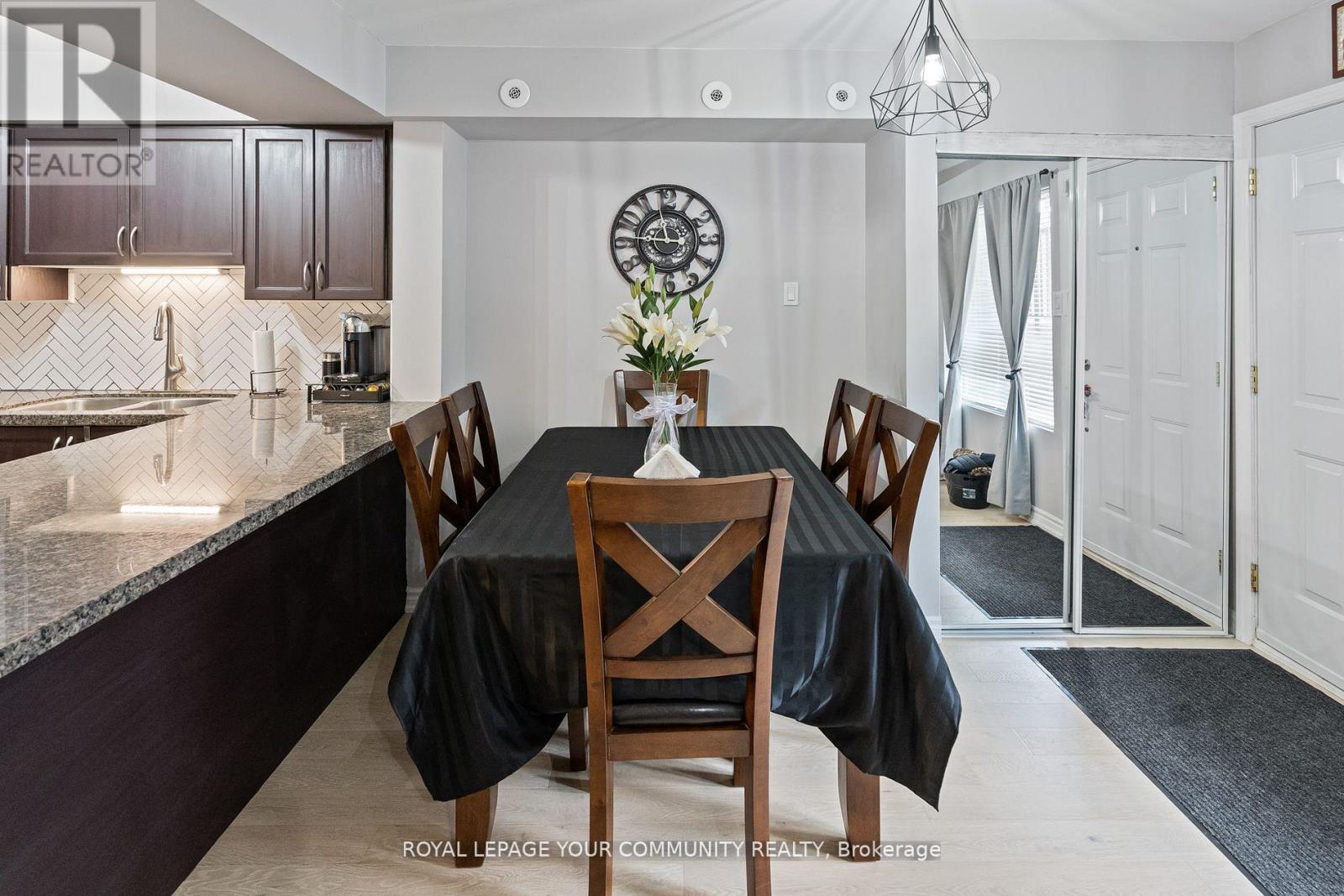 Photo 13 of 1035 55 George Appleton Way, Toronto ON