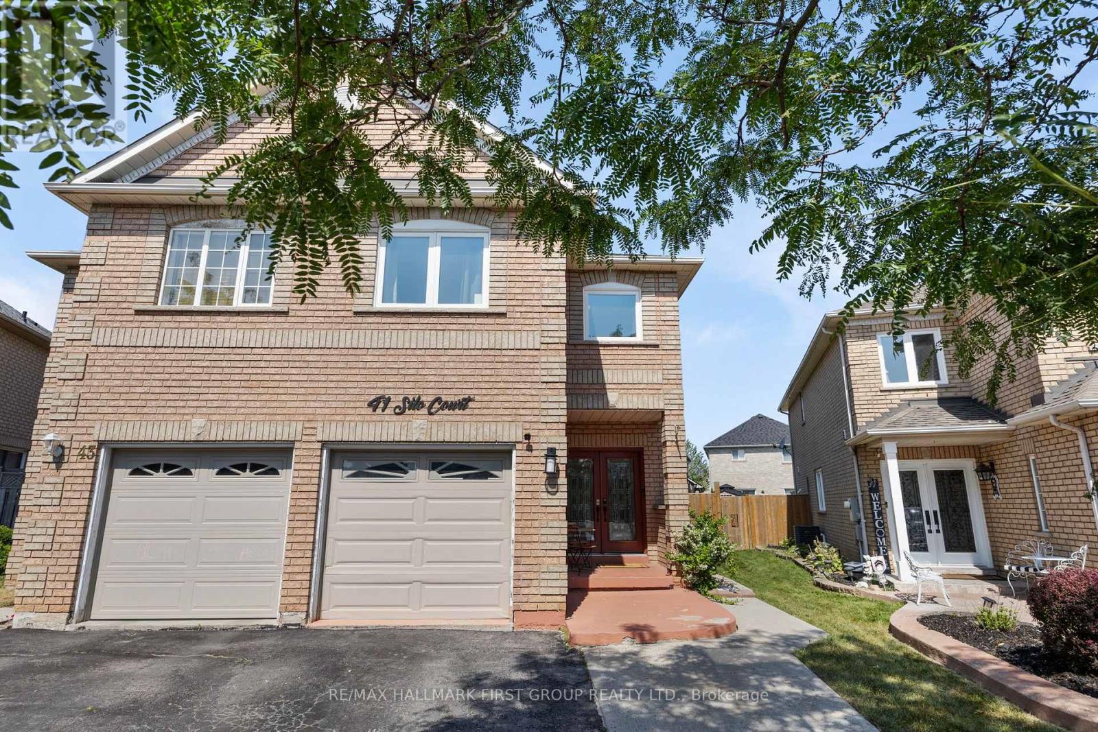 Photo 45 of 41 Silo Court, Brampton ON