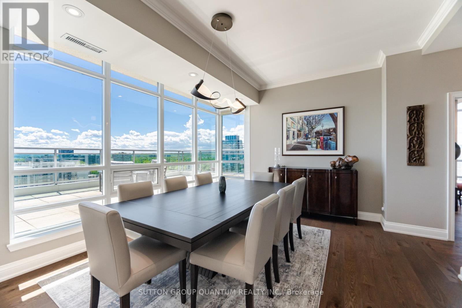 Photo 4 of Ph 2 360 Pearl Street, Burlington ON