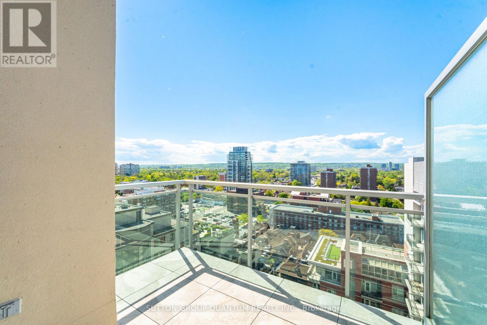 Photo 3 of Ph 2 360 Pearl Street, Burlington ON