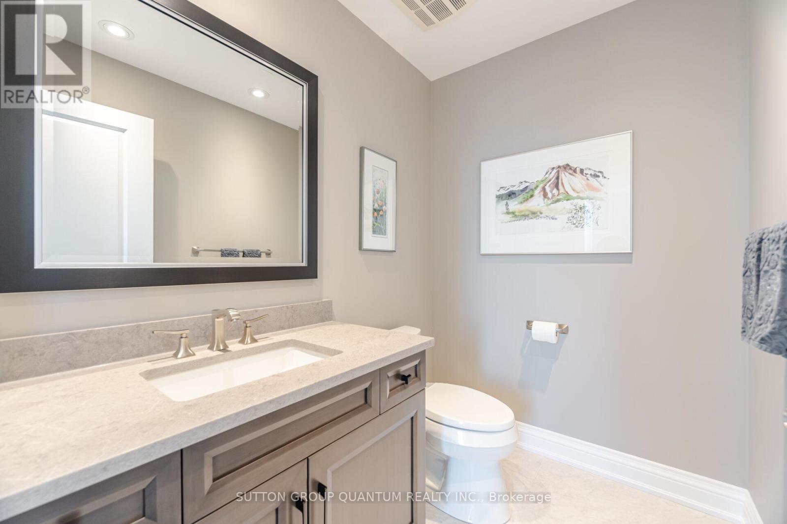 Photo 29 of Ph 2 360 Pearl Street, Burlington ON