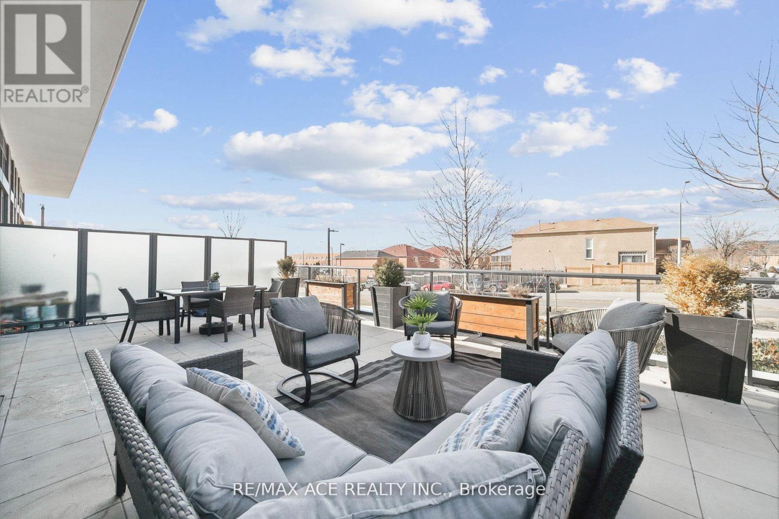 Photo 20 of 101 65 Watergarden Drive, Mississauga ON
