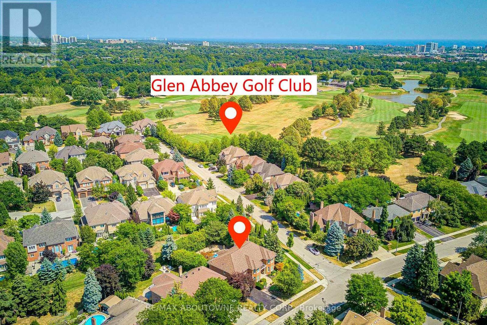 Photo 4 of 1471 The Links Drive, Oakville ON